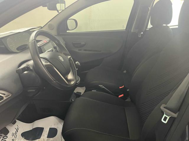 LANCIA Ypsilon usata, con Chiusura centralizzata