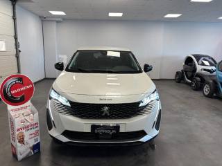 PEUGEOT 3008 usata, con Airbag