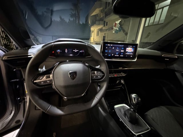 PEUGEOT 2008 usata, con MP3