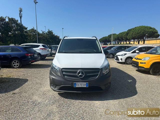 MERCEDES-BENZ Vito usata, con Airbag