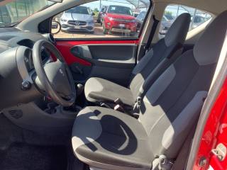 PEUGEOT 107 usata 8
