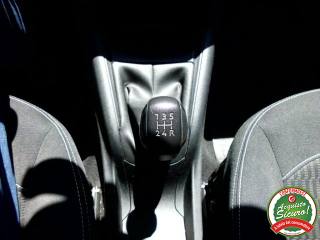 PEUGEOT 208 usata, con Autoradio digitale
