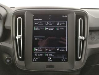VOLVO XC40 usata, con Volante in pelle