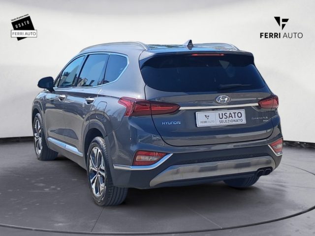 HYUNDAI Santa Fe usata, con Autoradio