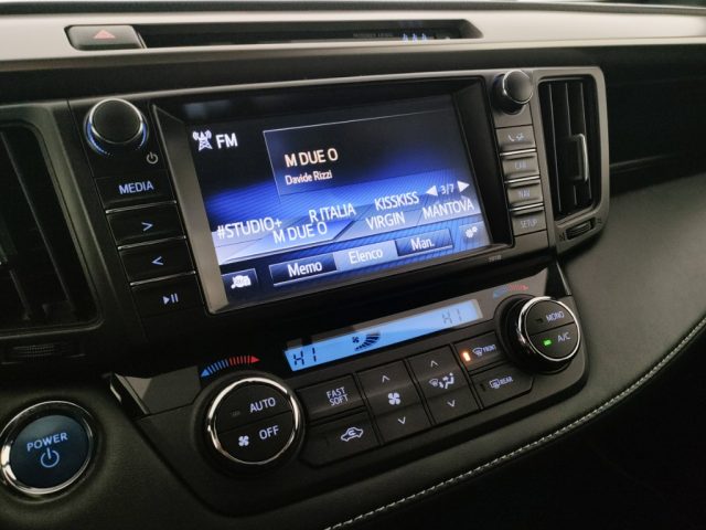 TOYOTA RAV 4 usata, con Touch screen