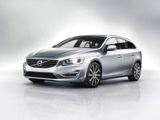 VOLVO V60 D2 Geartronic R-design Momentum