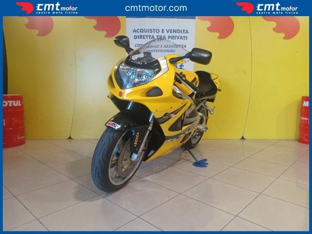 SUZUKI GSX R 750 usata 1