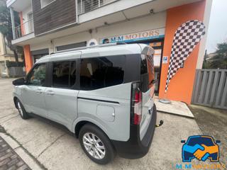 FORD Tourneo Courier usata, con Android Auto