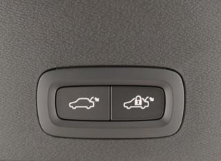 VOLVO C40 usata, con Vivavoce