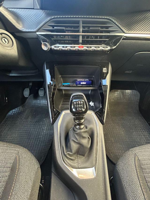 PEUGEOT 208 usata 19