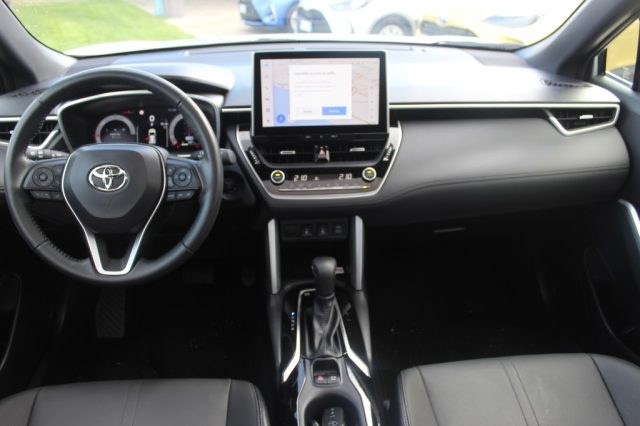 TOYOTA Corolla Cross usata, con ESP