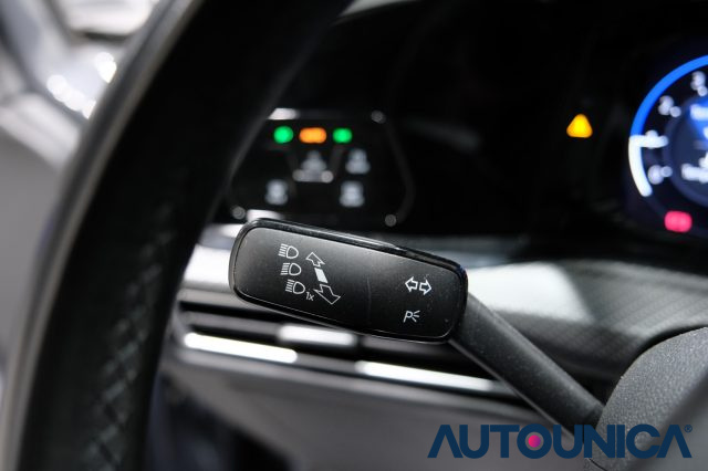 VOLKSWAGEN Golf usata, con Controllo elettronico della corsia