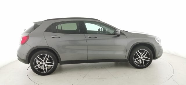 MERCEDES-BENZ GLA 200 usata, con Cerchi in lega