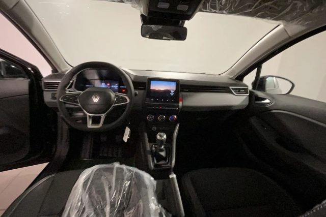 RENAULT Clio usata, con Servosterzo
