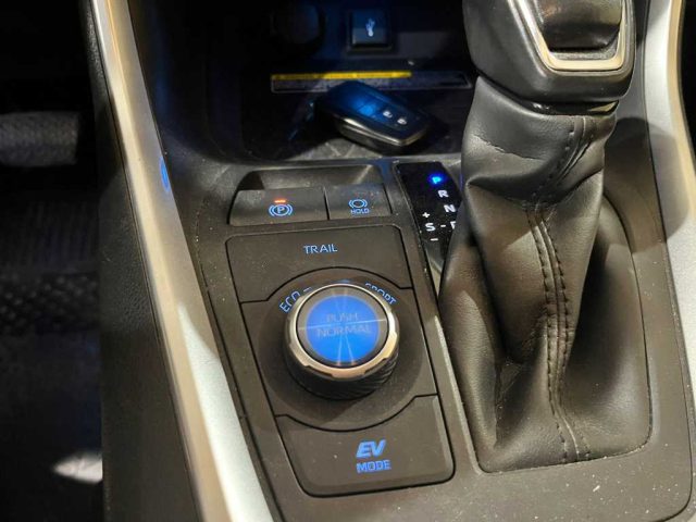 TOYOTA Other usata, con Autoradio digitale