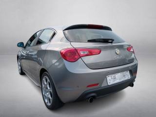 ALFA ROMEO Giulietta usata, con Airbag laterali