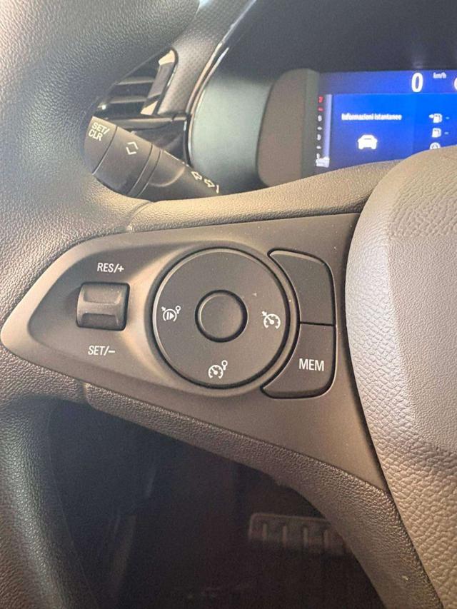 OPEL Corsa usata, con Servosterzo