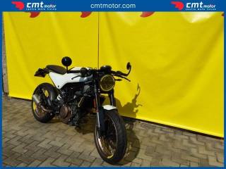 HUSQVARNA Svartpilen 401 usata 0