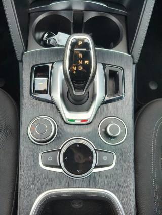 ALFA ROMEO Stelvio usata, con Climatizzatore