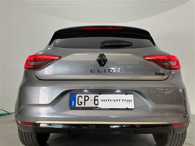 RENAULT Clio usata, con Isofix