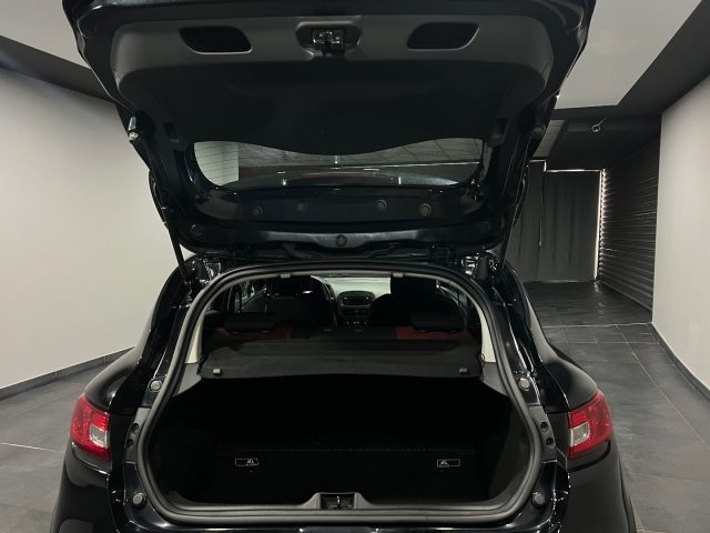 RENAULT Clio usata, con Chiusura centralizzata