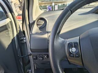 TOYOTA Yaris usata, con Autoradio