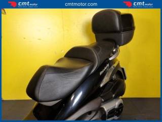 PIAGGIO Beverly 500 usata 12