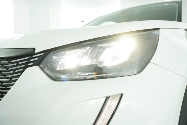 PEUGEOT 2008 usata 14