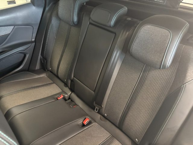 PEUGEOT 3008 usata, con Fendinebbia