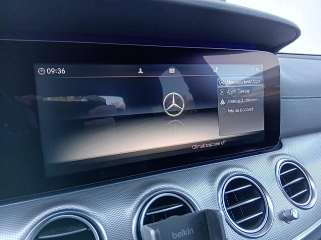 MERCEDES-BENZ E 220 usata, con Interni in pelle