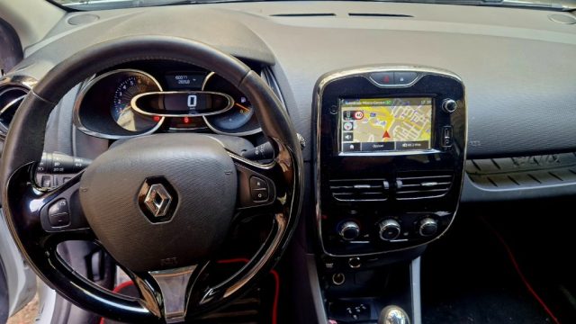 RENAULT Clio usata, con Climatizzatore