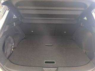 NISSAN Qashqai usata, con Fari LED