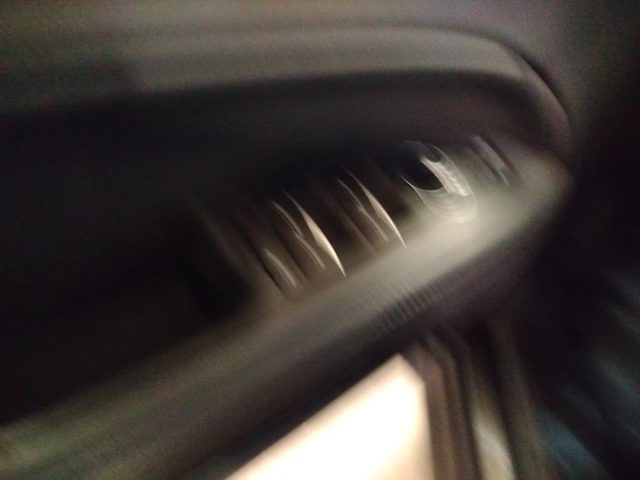 ALFA ROMEO Stelvio usata, con Sensore di luce