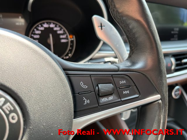 ALFA ROMEO Stelvio usata, con Touch screen