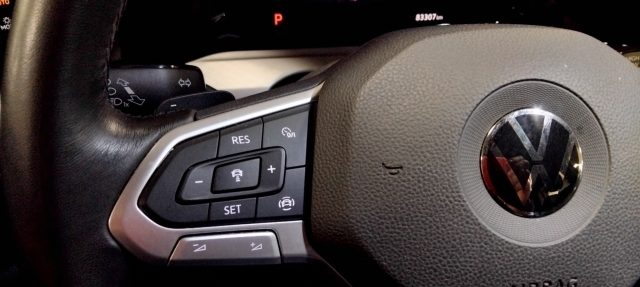 VOLKSWAGEN Golf usata, con Frenata d