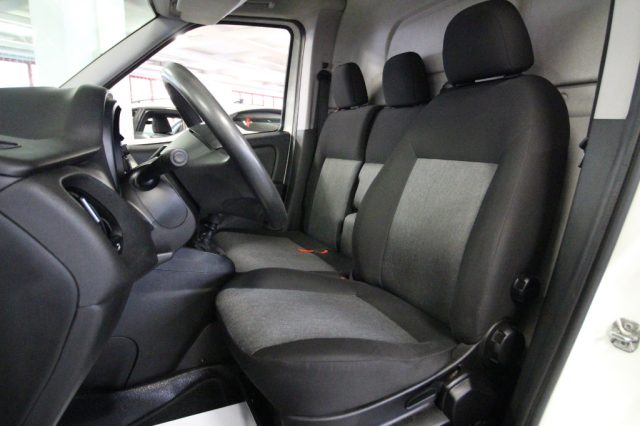 FIAT Doblo usata, con Volante multifunzione
