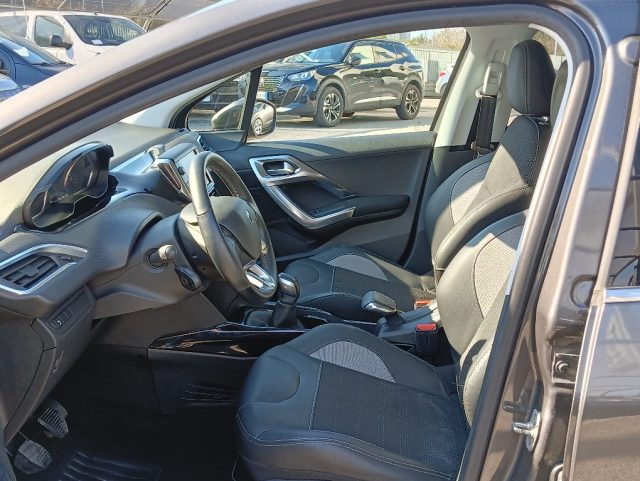 PEUGEOT 2008 usata, con Boardcomputer