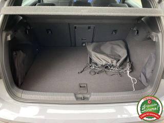 VOLKSWAGEN Golf usata, con Fendinebbia