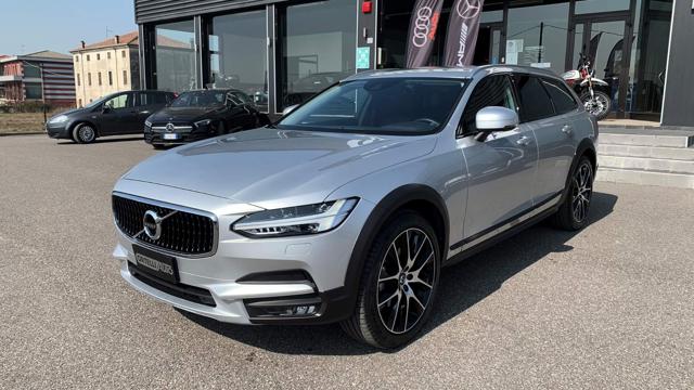 VOLVO V90 Cross Country usata, con Airbag laterali