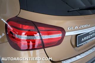 MERCEDES-BENZ GLA 200 usata, con Bracciolo