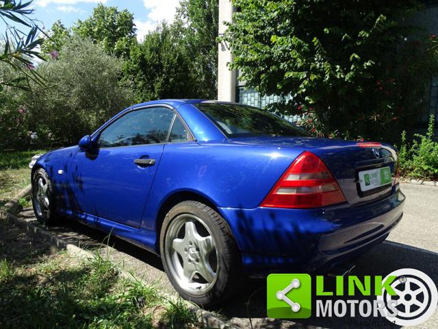 MERCEDES-BENZ SLK 200 usata, con Fendinebbia