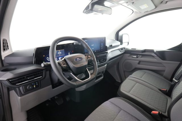 FORD Tourneo Custom usata 7
