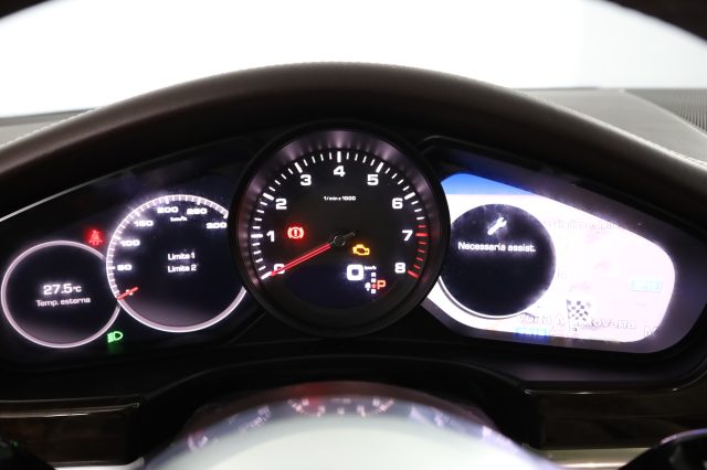 PORSCHE Panamera usata 14