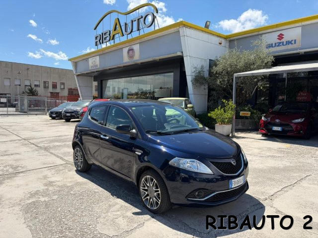 LANCIA Ypsilon usata, con Boardcomputer