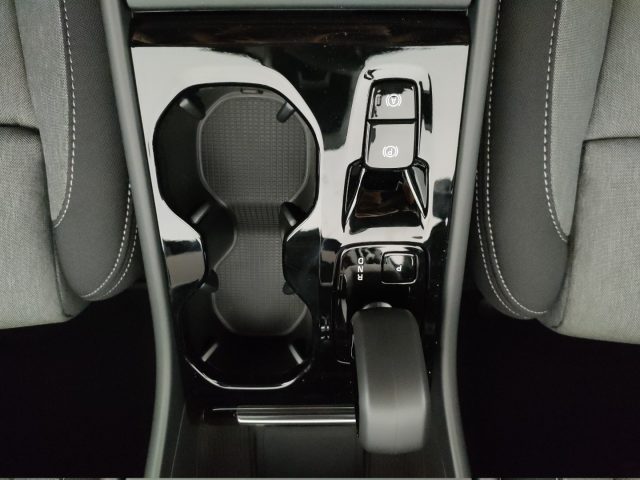 VOLVO XC40 usata, con Specchietti laterali elettrici