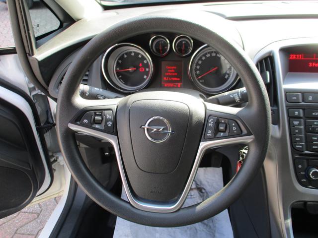 OPEL Astra usata, con Servosterzo