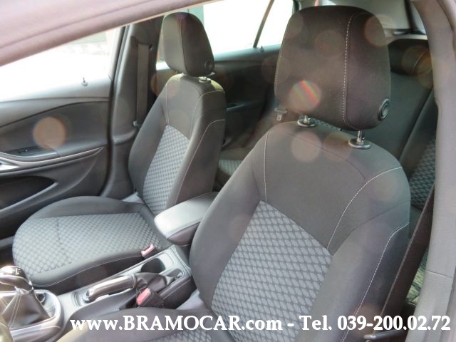 OPEL Astra usata, con Sistema di navigazione