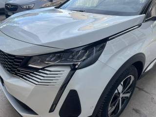 PEUGEOT 3008 usata, con Sedile posteriore sdoppiato
