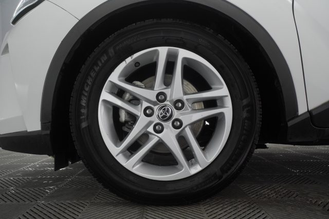 TOYOTA C-HR usata 14