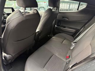 TOYOTA C-HR usata, con MP3